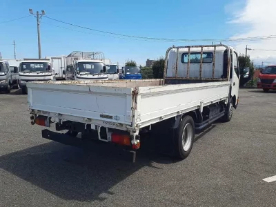 TOYOTA DYNA