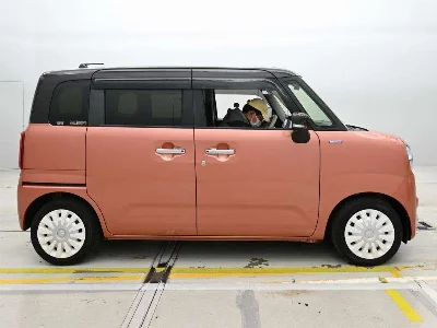 SUZUKI WAGON R SMILE