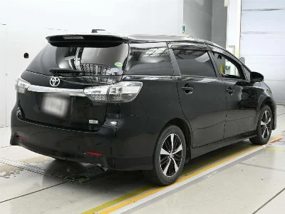 TOYOTA WISH