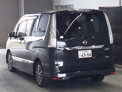NISSAN SERENA
