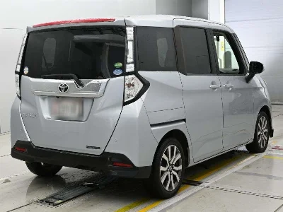 TOYOTA TANK