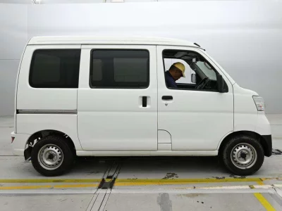 DAIHATSU HIJET VAN