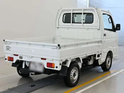 NISSAN CLIPPER TRUCK