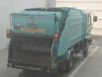 ISUZU FORWARD