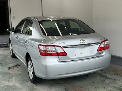 TOYOTA PREMIO