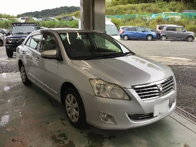 TOYOTA PREMIO