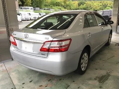 TOYOTA PREMIO