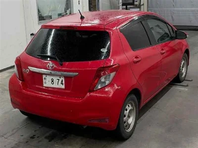TOYOTA VITZ