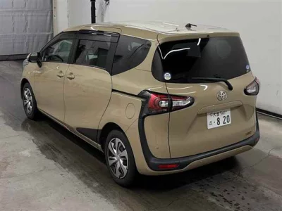 TOYOTA SIENTA