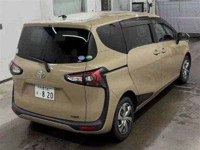 TOYOTA SIENTA