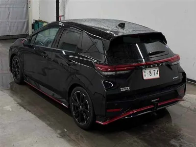 NISSAN AURA