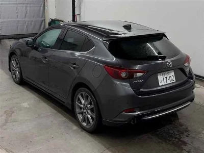 MAZDA AXELA
