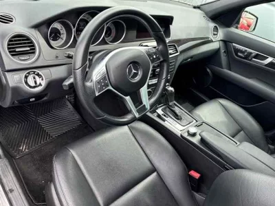 MERCEDES BENZ C CLASS