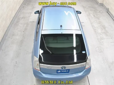 TOYOTA PRIUS PHV