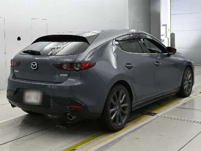 MAZDA MAZDA3 FASTBACK