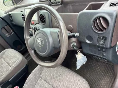 TOYOTA SPADE