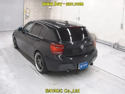 BMW 1 SERIES