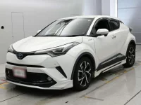Цена авто Toyota C-HR с аукционов Японии, номер кузова ZYX10, пробег 117 000, оценка 2