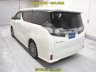 TOYOTA VELLFIRE