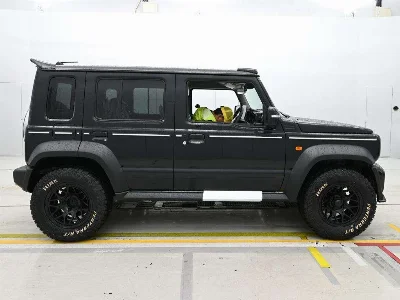 SUZUKI JIMNY NOMADE