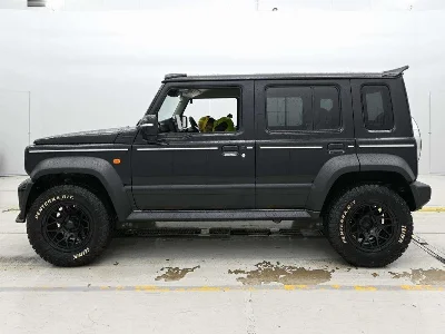 SUZUKI JIMNY NOMADE