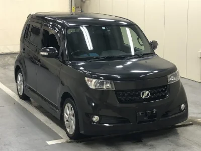 TOYOTA BB