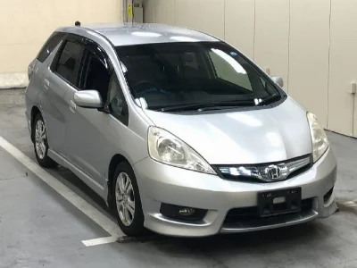 HONDA FIT SHUTTLE