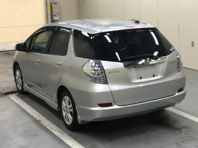 HONDA FIT SHUTTLE