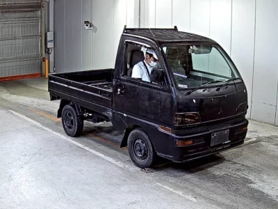 MITSUBISHI MINICAB TRUCK