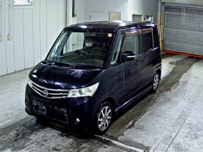 NISSAN ROOX