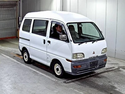 MITSUBISHI MINICAB