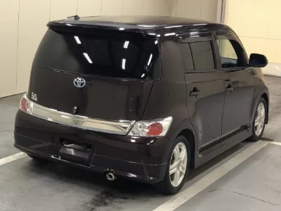 TOYOTA BB
