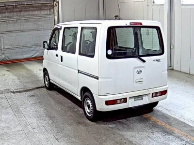 DAIHATSU HIJET VAN
