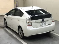 Цена авто Toyota Prius с аукционов Японии, номер кузова ZVW30, пробег 191 000, оценка 2