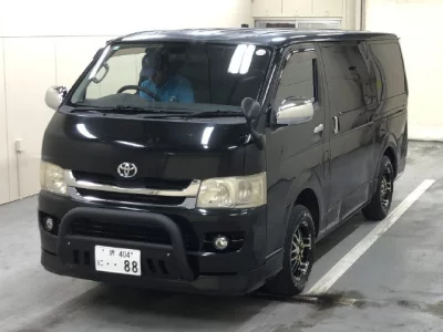 TOYOTA REGIUS ACE VAN