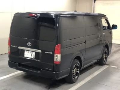 TOYOTA REGIUS ACE VAN