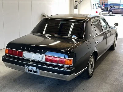 TOYOTA CENTURY