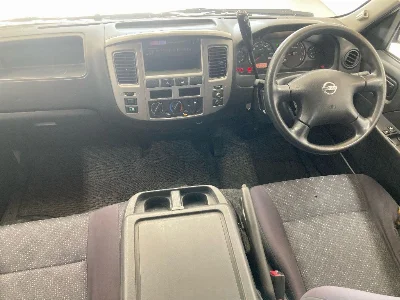 NISSAN CARAVAN BUS