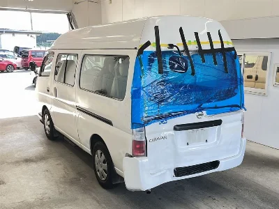 NISSAN CARAVAN BUS