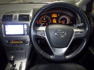 TOYOTA AVENSIS WAGON