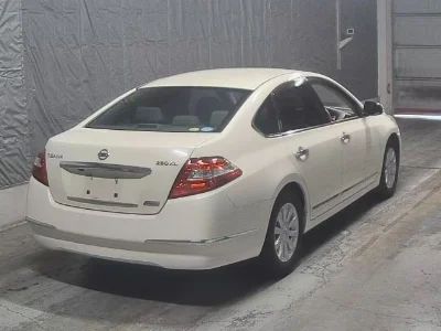 NISSAN TEANA