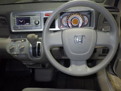 HONDA LIFE