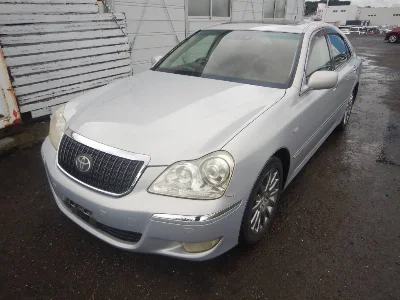 TOYOTA CROWN MAJESTA