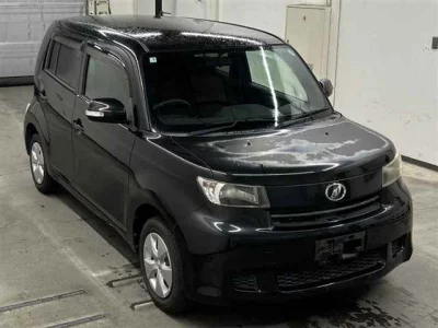 TOYOTA BB