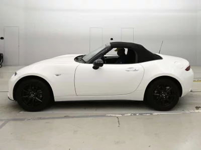 MAZDA ROADSTER
