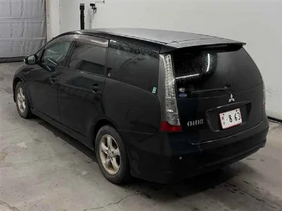 MITSUBISHI GRANDIS