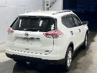Цена авто Nissan X-Trail с аукционов Японии, номер кузова T32, пробег 108 000, оценка 8