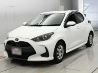 Цена авто Toyota Yaris с аукционов Японии, номер кузова MXPH10, пробег 85 000, оценка 3