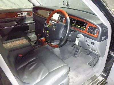 TOYOTA CENTURY