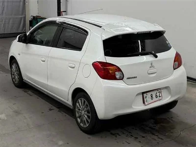 MITSUBISHI MIRAGE
